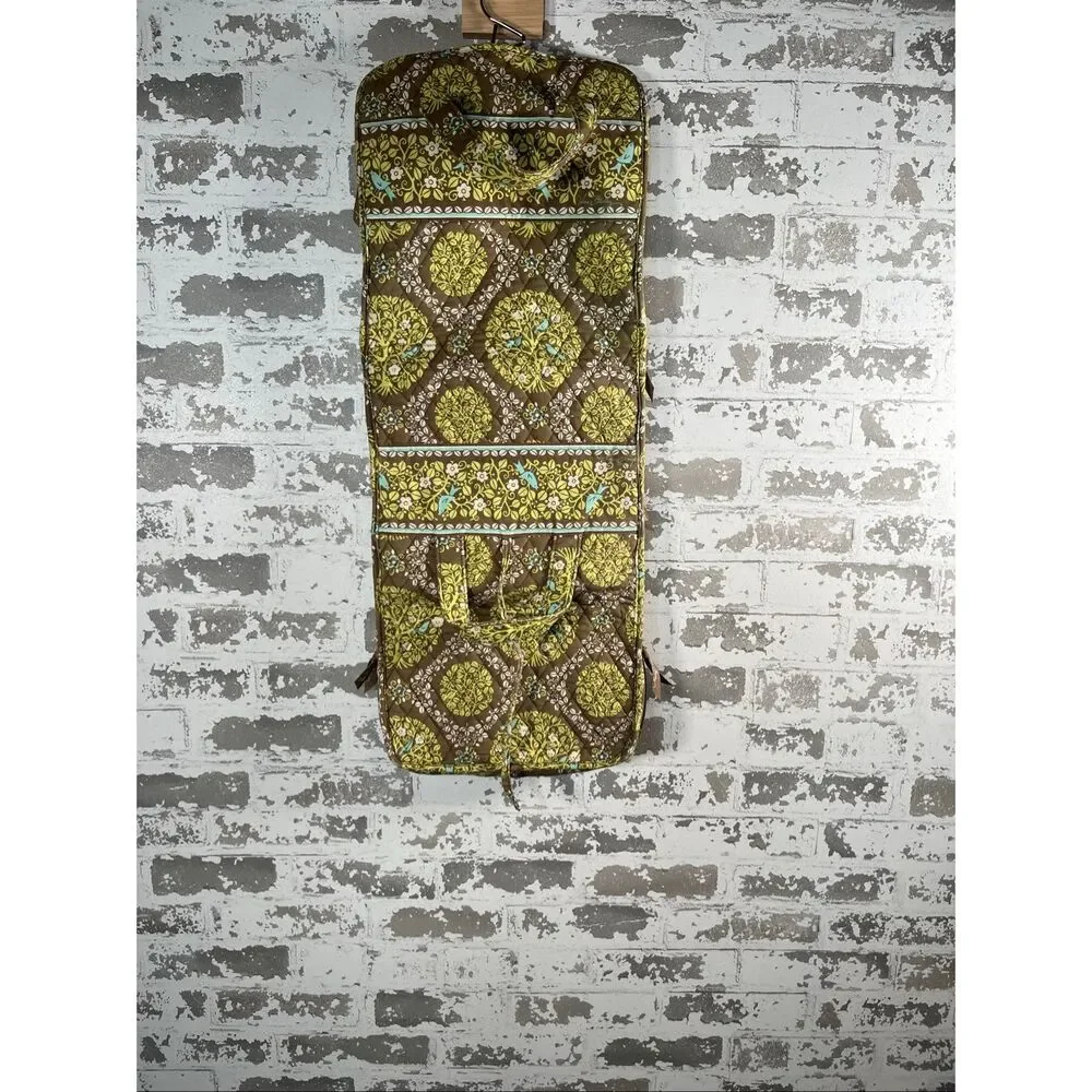 Vera Bradley | green floral hanging jewelry and cosmetic travel bag